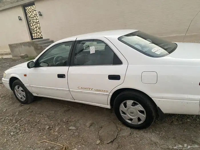 كامري 2001 نضيفه 6