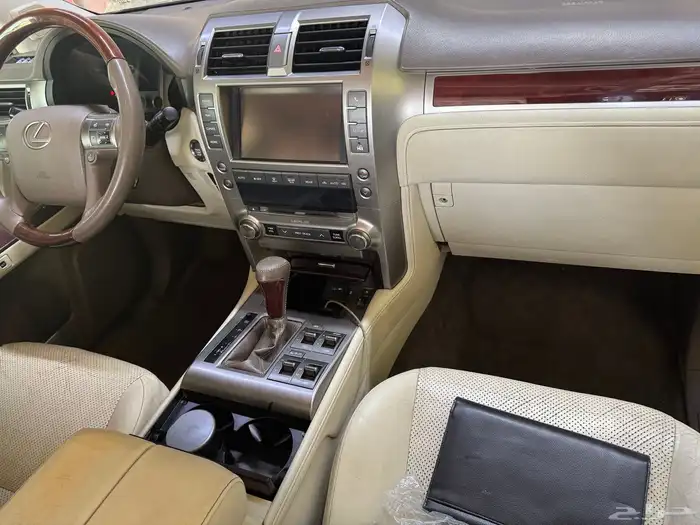 جيب لكزس برادو 2015 17