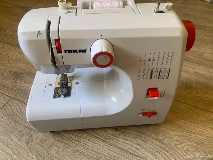 مكينة خياطة منزلية 0