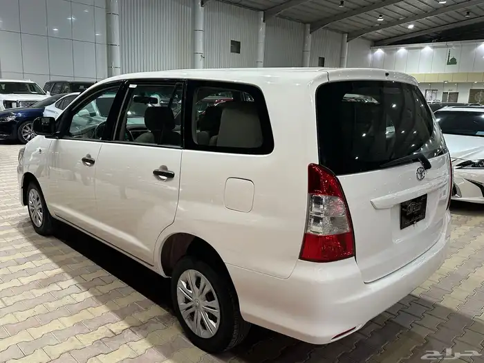 تويوتا انوفا موديل 2015 استاندر 24