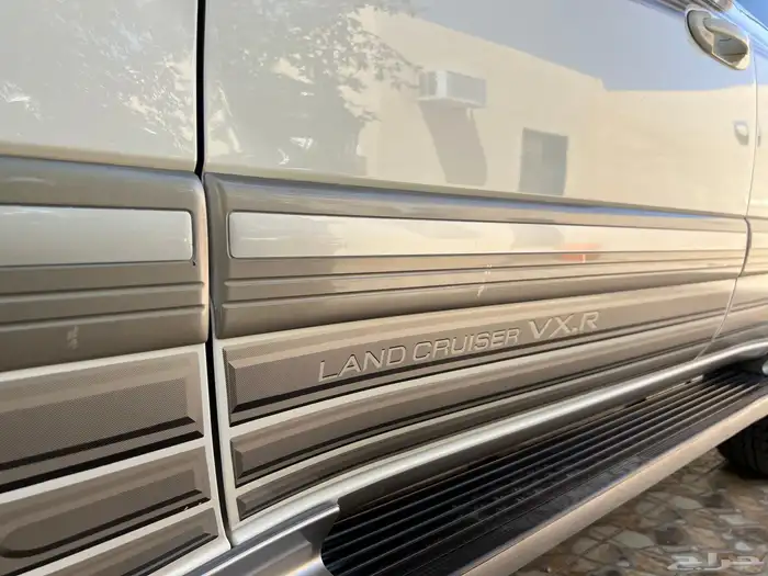 في اكس ار المديل 2004 مخزن بريمي فل كامل خلفيه لكزس 18