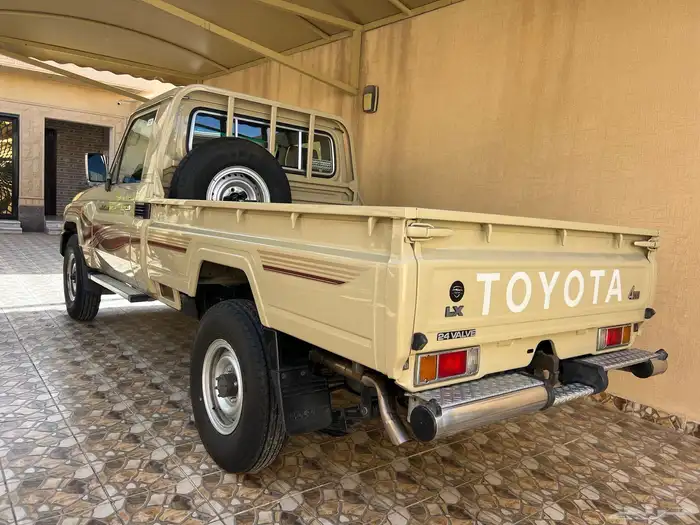 جيب شاص المديل 2009 مخزن سلق 11 ريشة بريمي ونش دفلوك 1