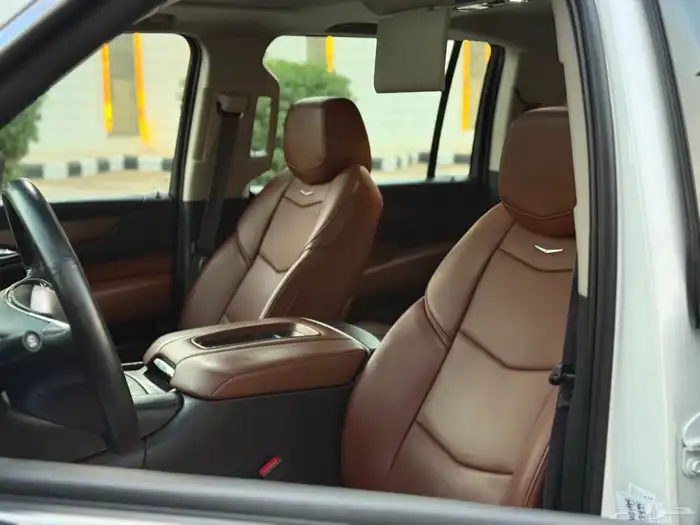 اسكاليد 2016 طويل ممشى قليل 14