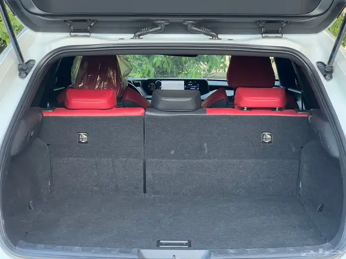 لكزس UX200 2020 فل ممشى (30)الف 6