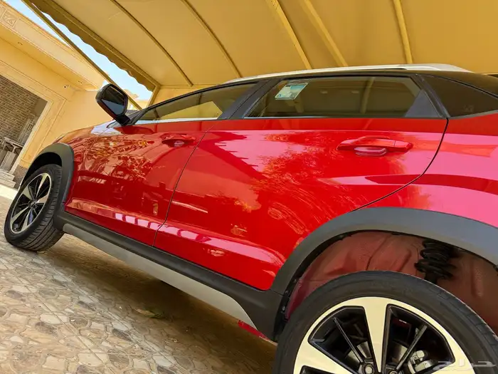 شيري تيجو 2 المديل 2022 وارد اليمني اللون الأحمر بدي وكالة 9