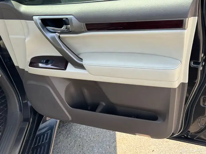 جيب لكزس برادو 2015 6