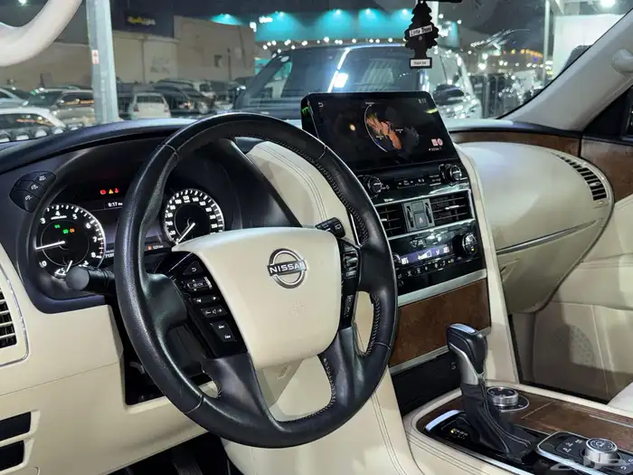 نيسان باترول موديل 2023 ( بحالة الوكالة ) 25