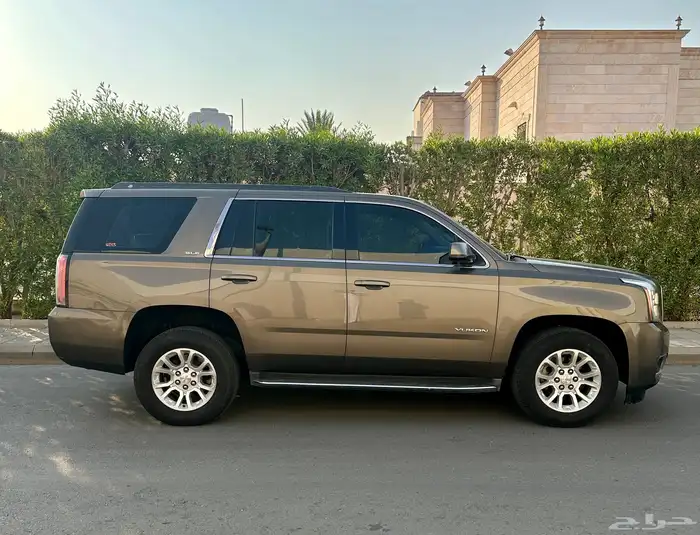 يوكن قصير 2016 SLE 7