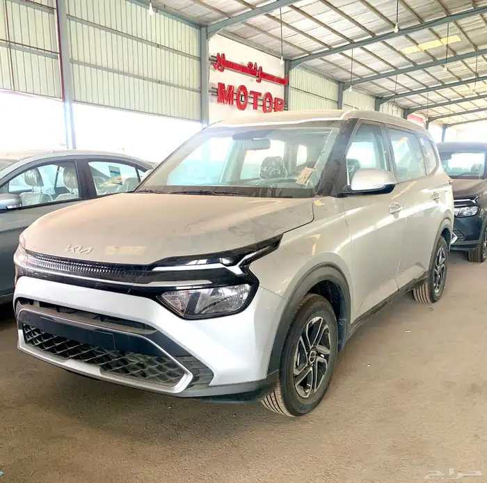 كيا كارينز مطور 7 مقاعد 2025 GL 1