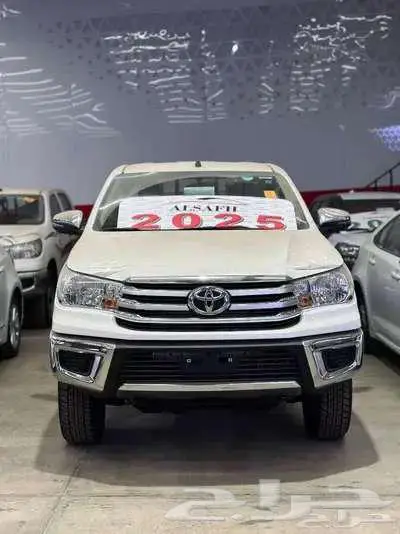 تويوتا هايلوكس ديزل سلق 2025 6