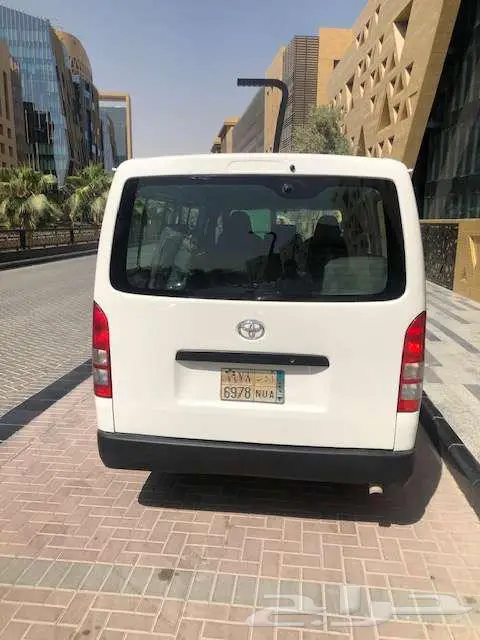 للبيع باص تويوتا نظيف 2009 3