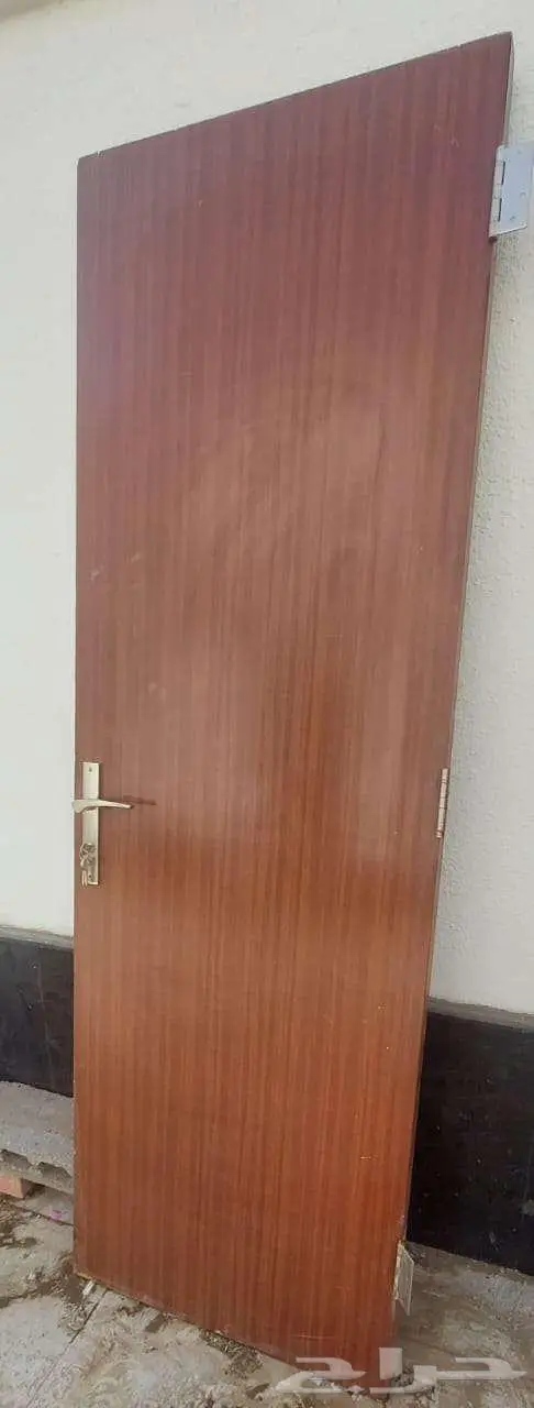 باب خشب تصميم تركي   باب خشب  شباك حمام المنيوم 4