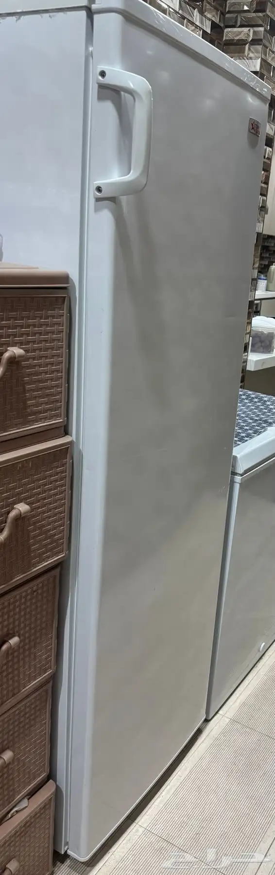 للبيع فريزر اثنين 10