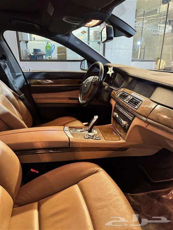 بي ام 730 موديل 2012 وارد الناغي 8