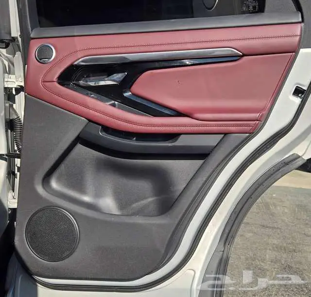 2021 Land Rover Range Rover Evoque SE 18