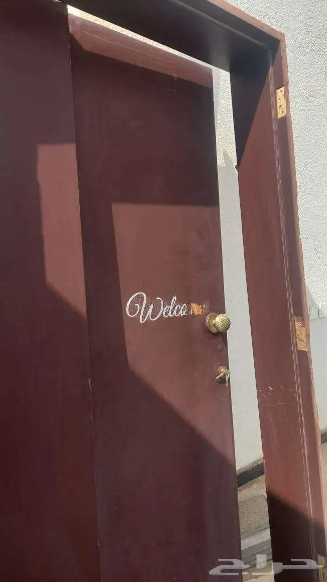 باب خشب تصميم تركي   باب خشب  شباك حمام المنيوم 0