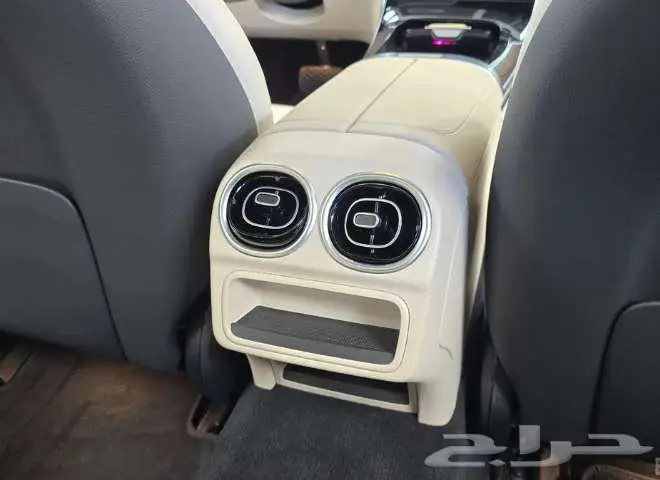 مرسيدس C200 2024 معرض الميموني للاستيراد من كوريا 9