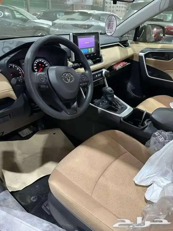 تويوتا راف فور LE بنزين ستاندر دفع رباعي 2025 كاش او بنك 13