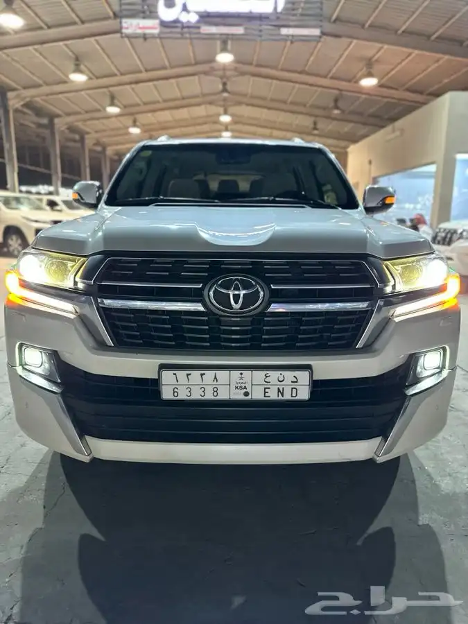 نبيع لاند كروزر 2021 تورنق ممشى قليل . 1