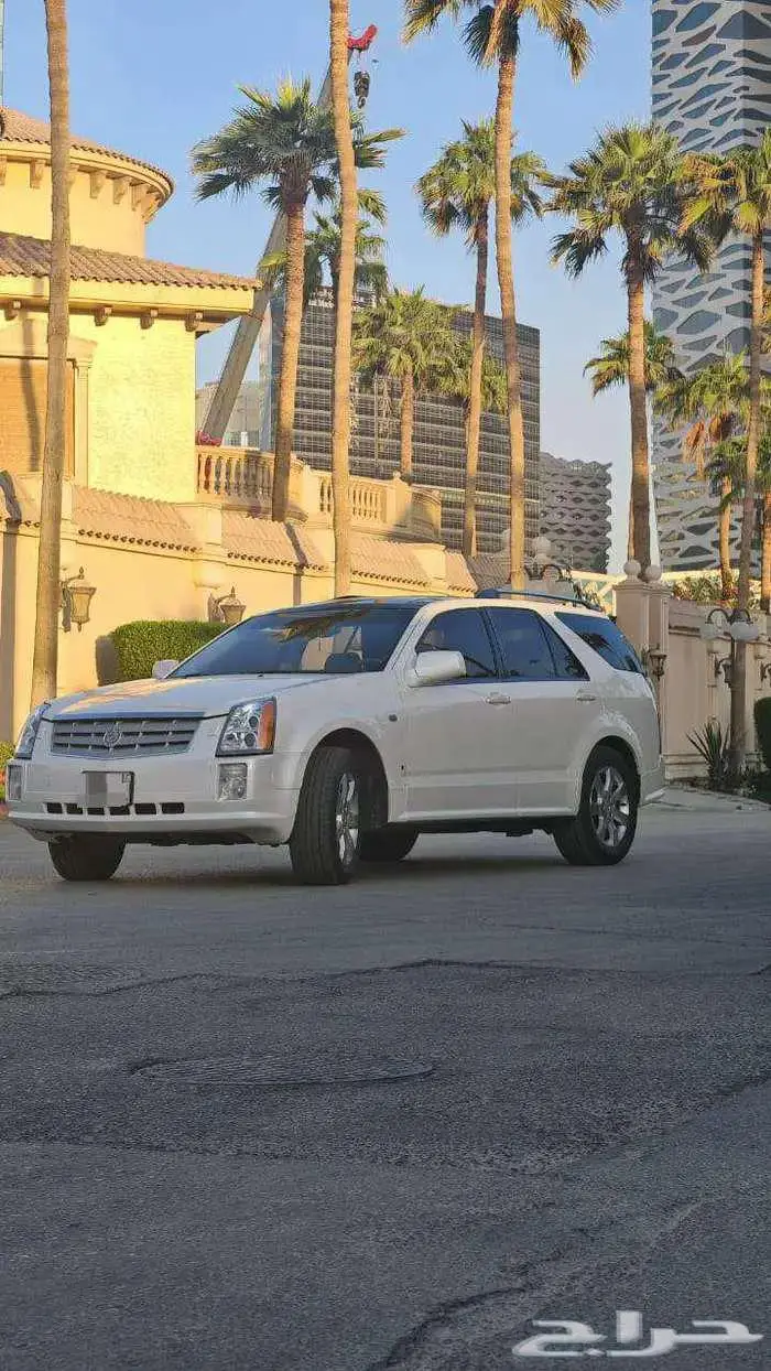 كاديلاك srxشبة جديد 12