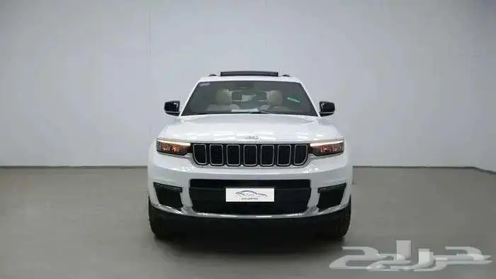 جيب جراند شيروكي ليميتد فل كامل 2023 4