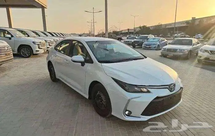 تويوتا كورولا XLI 2.0 طيس بنزين 2025 6