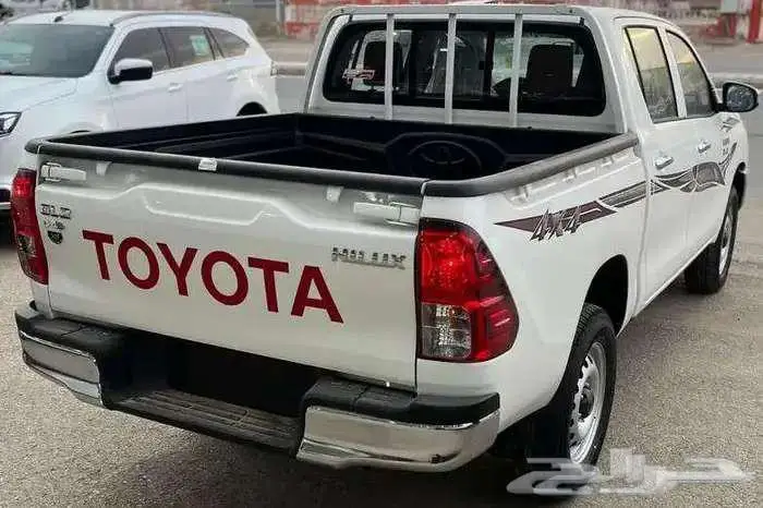 تويوتا هايلوكس غمارتين GL2 ديزل دبل سلق 2025 1