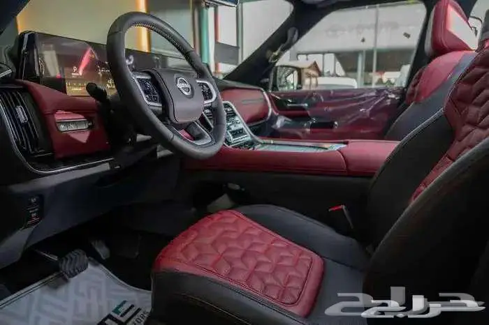 نيسان باترول بلاتينيوم موديل 2026 تنفس طبيعي سقف اسود 3