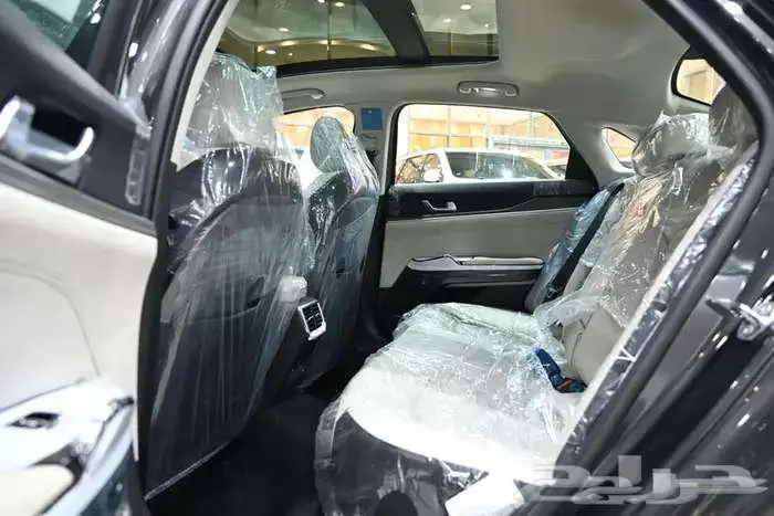 كيا K5 سقف بنوراما 2025 3