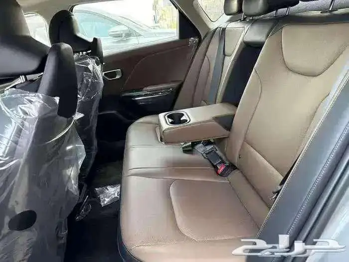 كيا كي 4 GLS موديل 2026 3