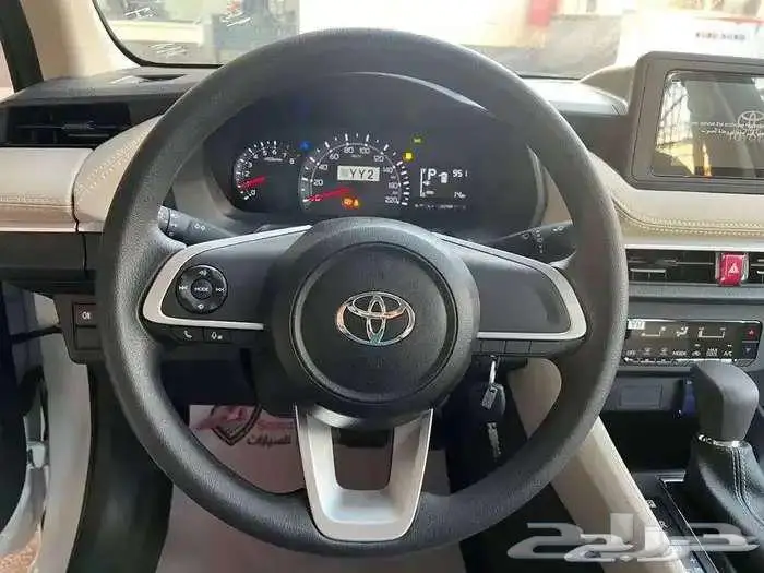 تويوتا يارس Y ستاندر 2026 2