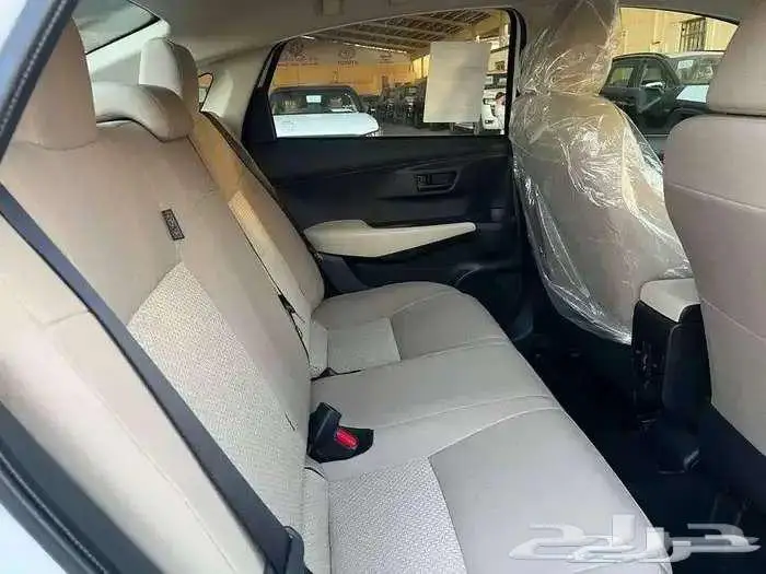 تويوتا يارس Y ستاندر 2026 3