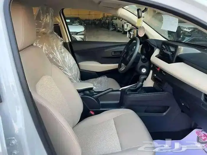 تويوتا يارس Y ستاندر 2026 4