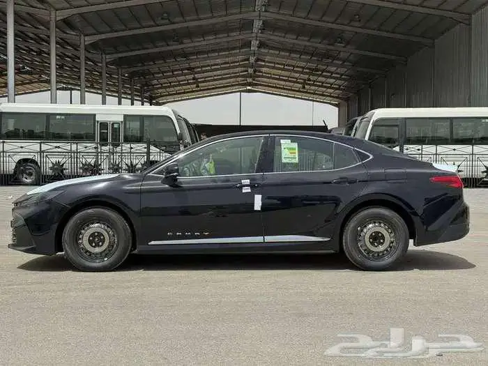كامري E استاندر 2025 طيس وارد الساير 3