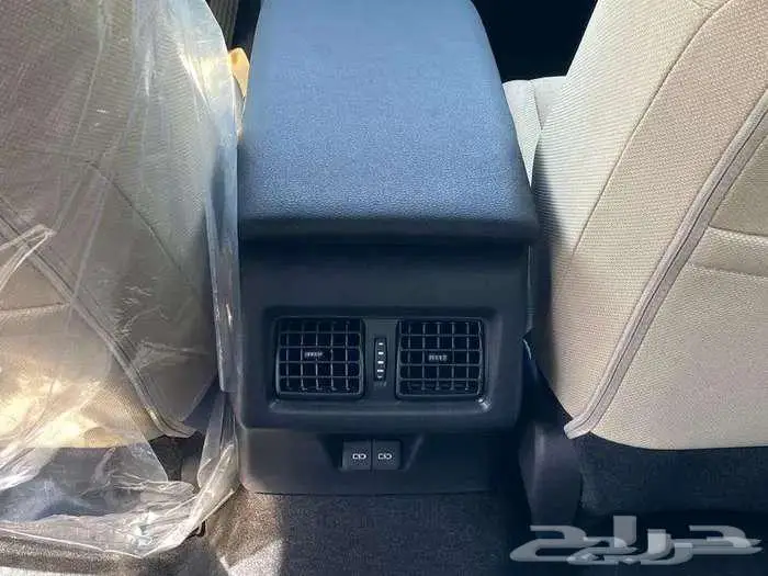 تويوتا كامري LE موديل 2025 نص فل كاش و اقساط 12