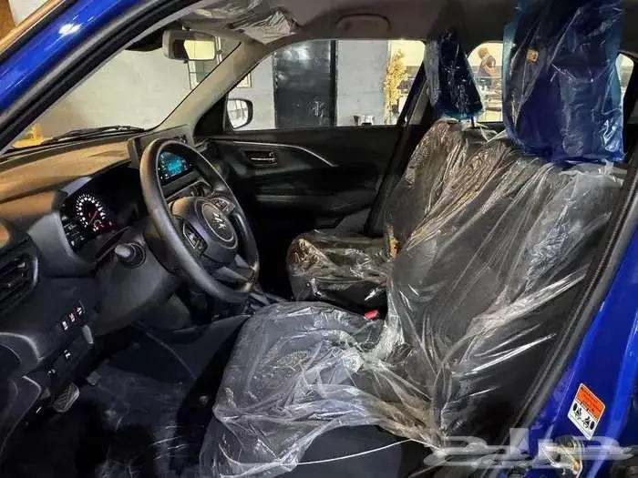 سوزوكي سويفت 2025 GLX قسطها ولا كيشها 13