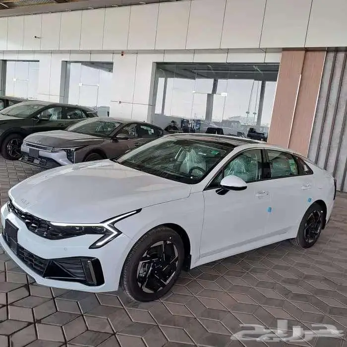 كيا k5 نصف فل الاهليه تخفييضات 4