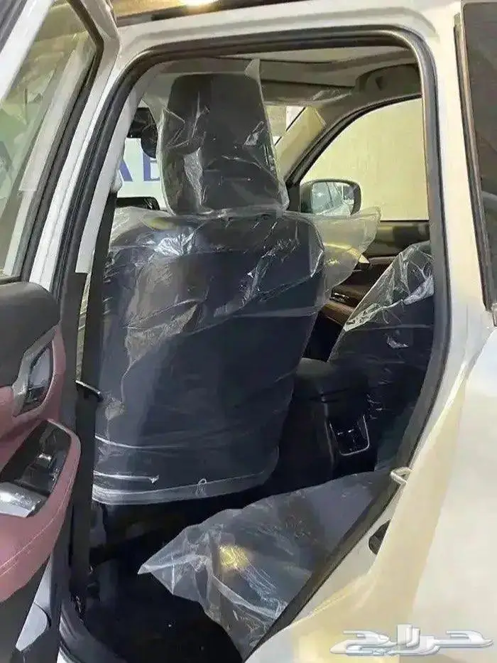 تويوتا اوربان كروزر فل كامل سعودي 2024 لدى الثواب 4