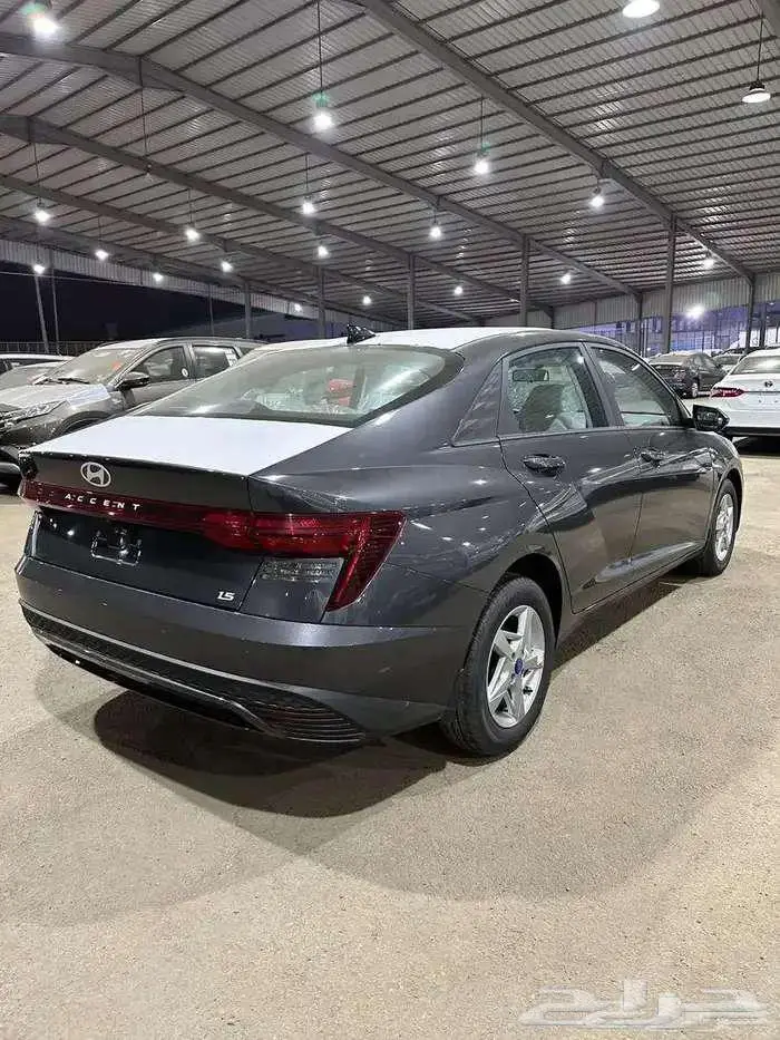 اكسنت فلييت 2025 2