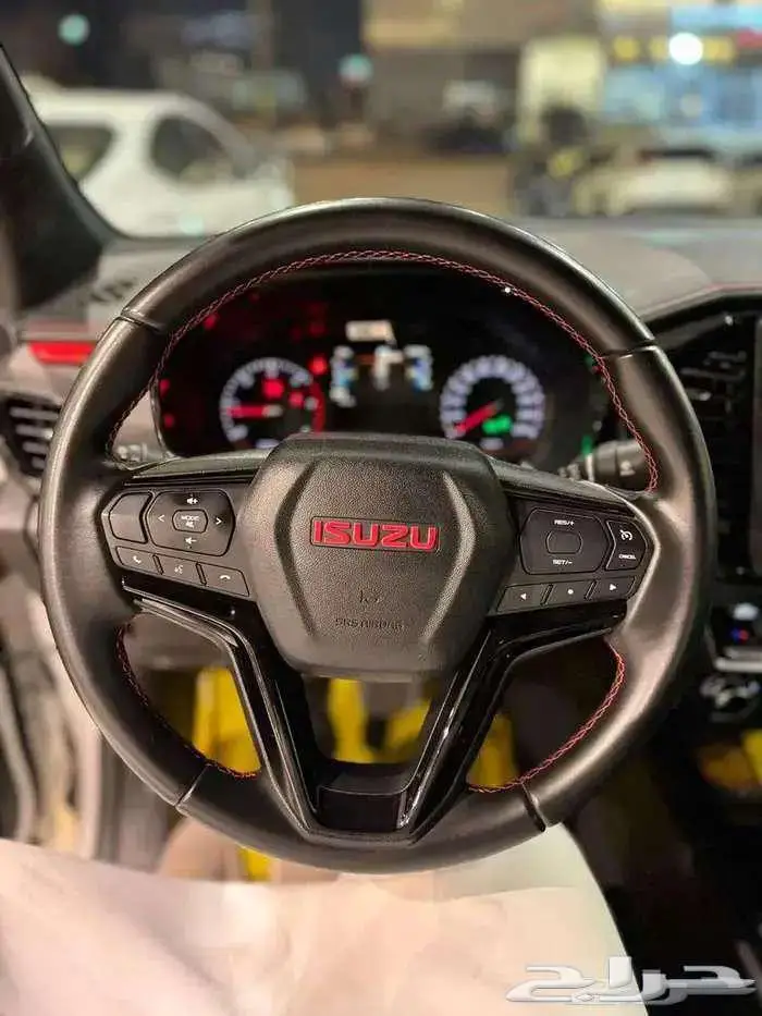 ايسوزو ديماكس موديل 2024 9