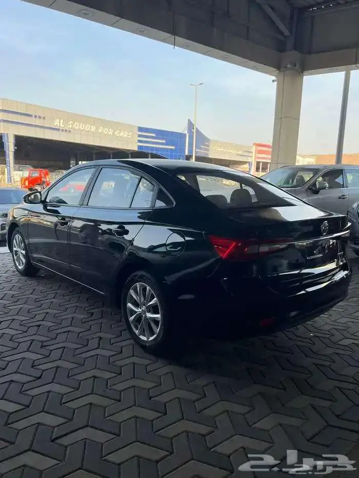 Mg 5 استندر 2025 1