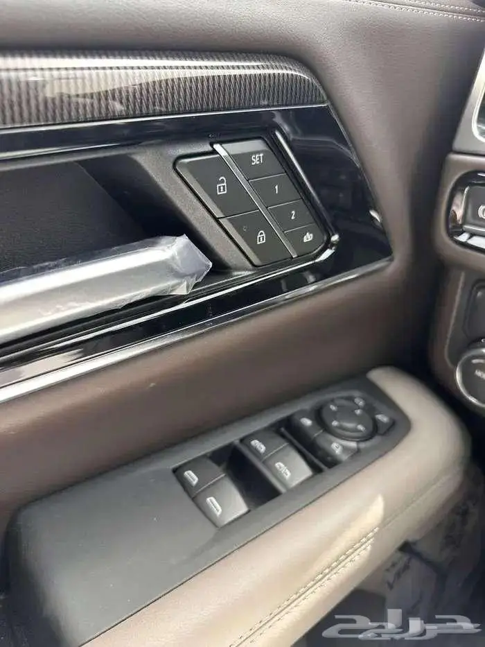 جي ام سي يوكن اليفيشن 2025 سقف بانوراما دبل 6