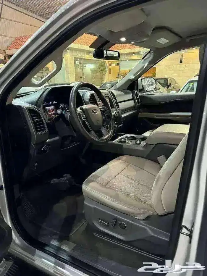 للبيع فورد اكسبيدشن 2019 دبل سعودي وارد الجزيره 25