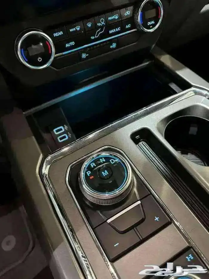 للبيع فورد اكسبيدشن 2019 دبل سعودي وارد الجزيره 40