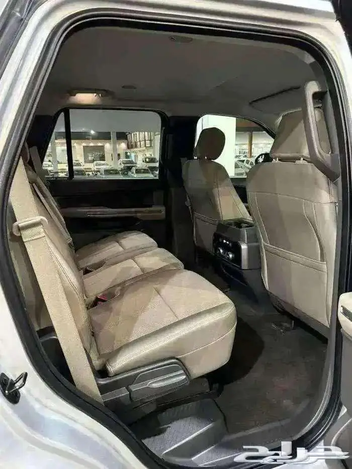 للبيع فورد اكسبيدشن 2019 دبل سعودي وارد الجزيره 49