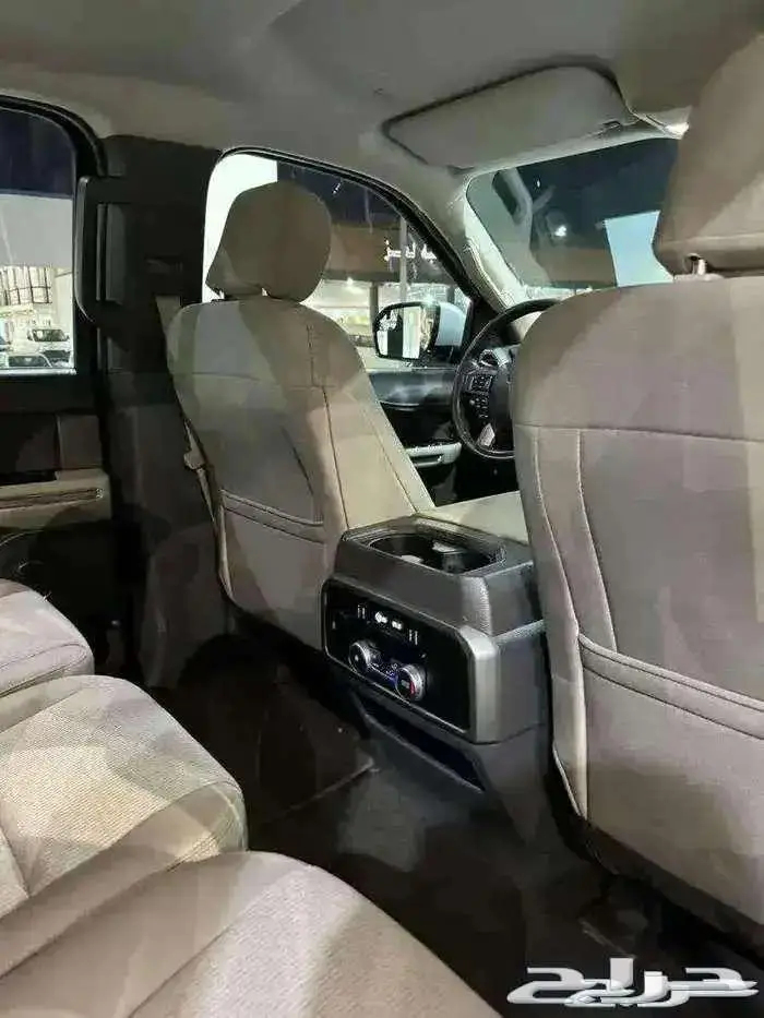 للبيع فورد اكسبيدشن 2019 دبل سعودي وارد الجزيره 48