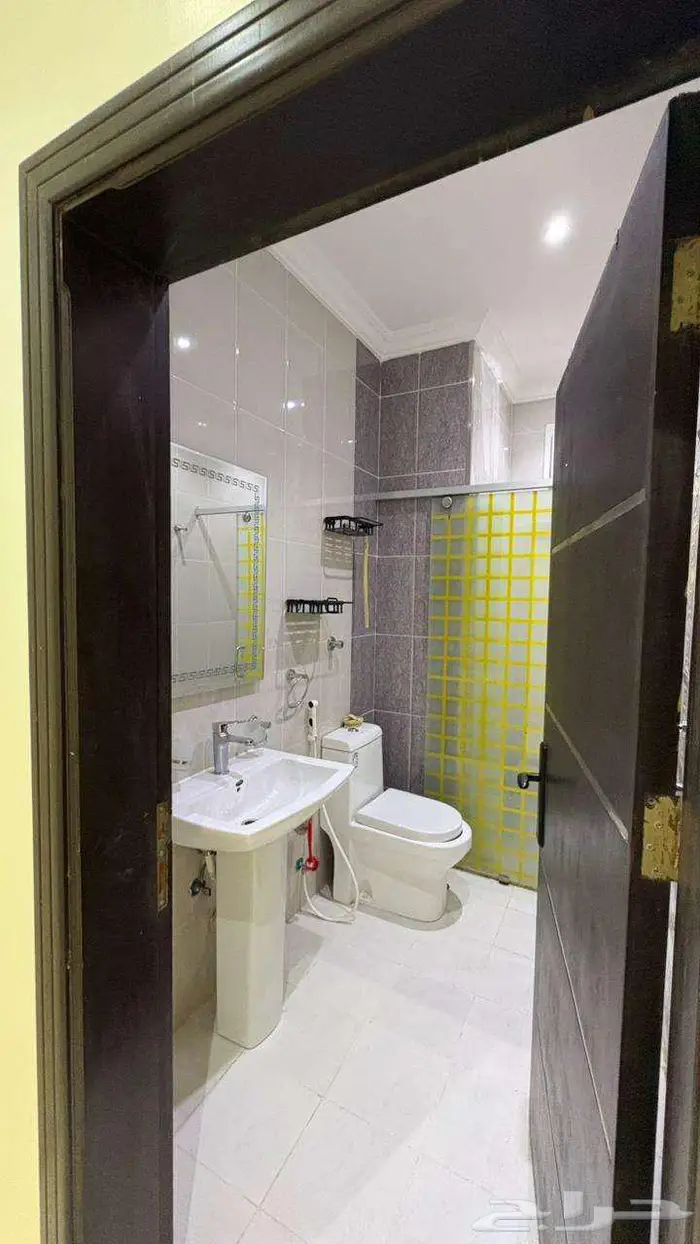 شقة 5 غرف للإيجار حي الصفا - جدة 38.000 سنوي 9