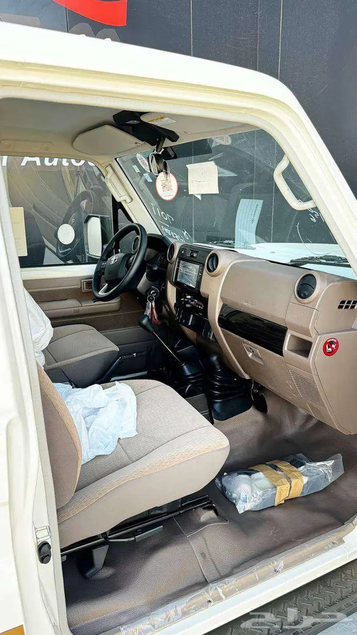 تويوتا ربع مصندق 2025 قير عادي - الخضر للسيارات 13