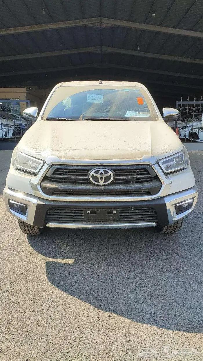 هايلوكس 2025 غمارتين بنزين سوبر اتوماتيك فل كامل 142.300شامل 2