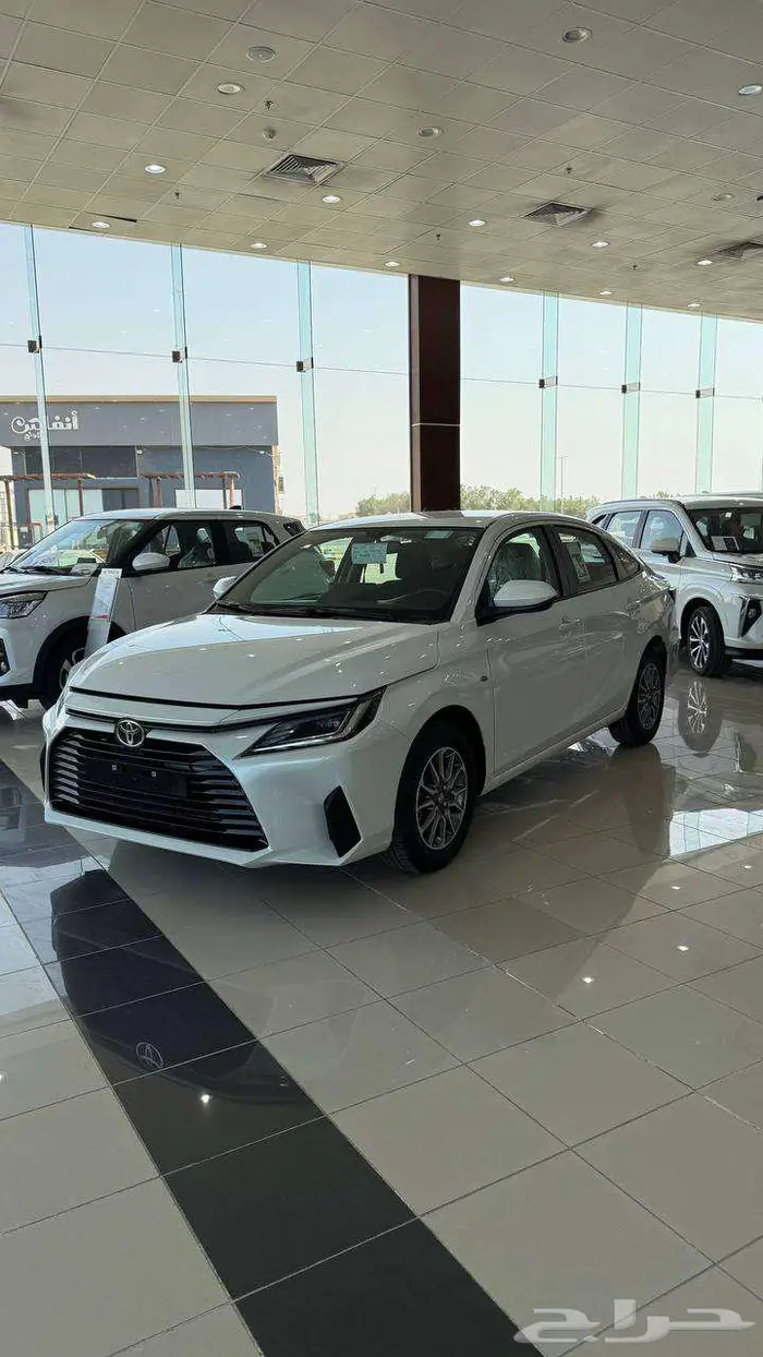 تويوتا يارس Y لمتيد 0